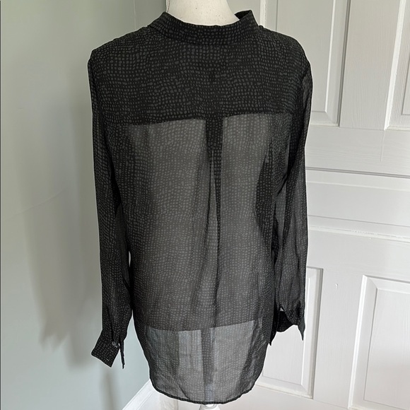Eileen Fisher Silk Chiffon Sheer Black Button-Up Blouse Size Medium - Picture 3 of 5